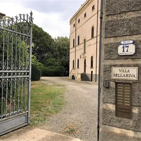 Stupendo In Un Castello Riva Al Mare Apartment *